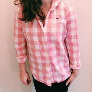 Vineyard Vines button down ✨5 FOR $25✨
